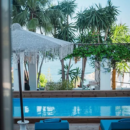 Szálloda Saranda Hotel