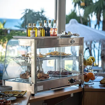 Szálloda Saranda Hotel 3*