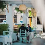サランダ ホテル Sarandë
