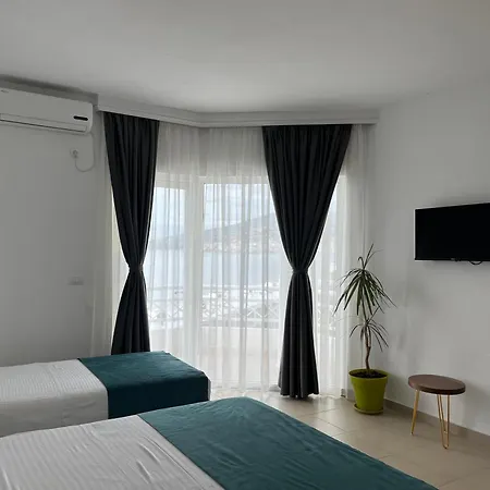 Saranda Hotel 3* Sarandë