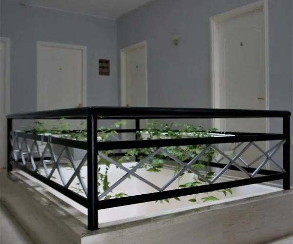 Saranda Hotel Hotel 3*