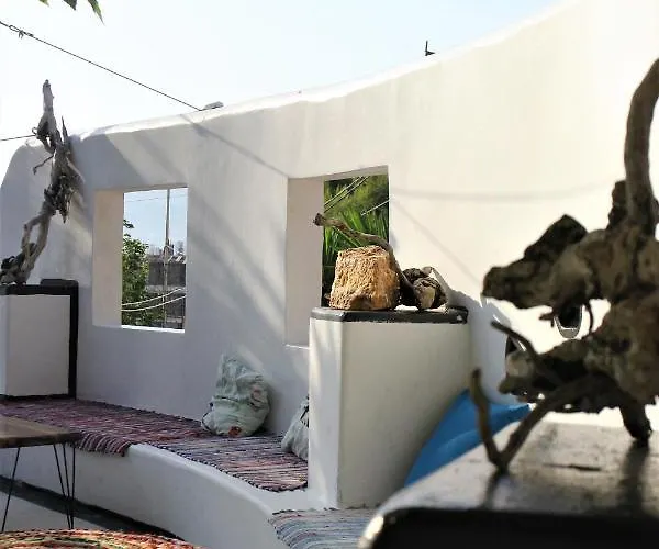 萨兰达酒店 Sarandë